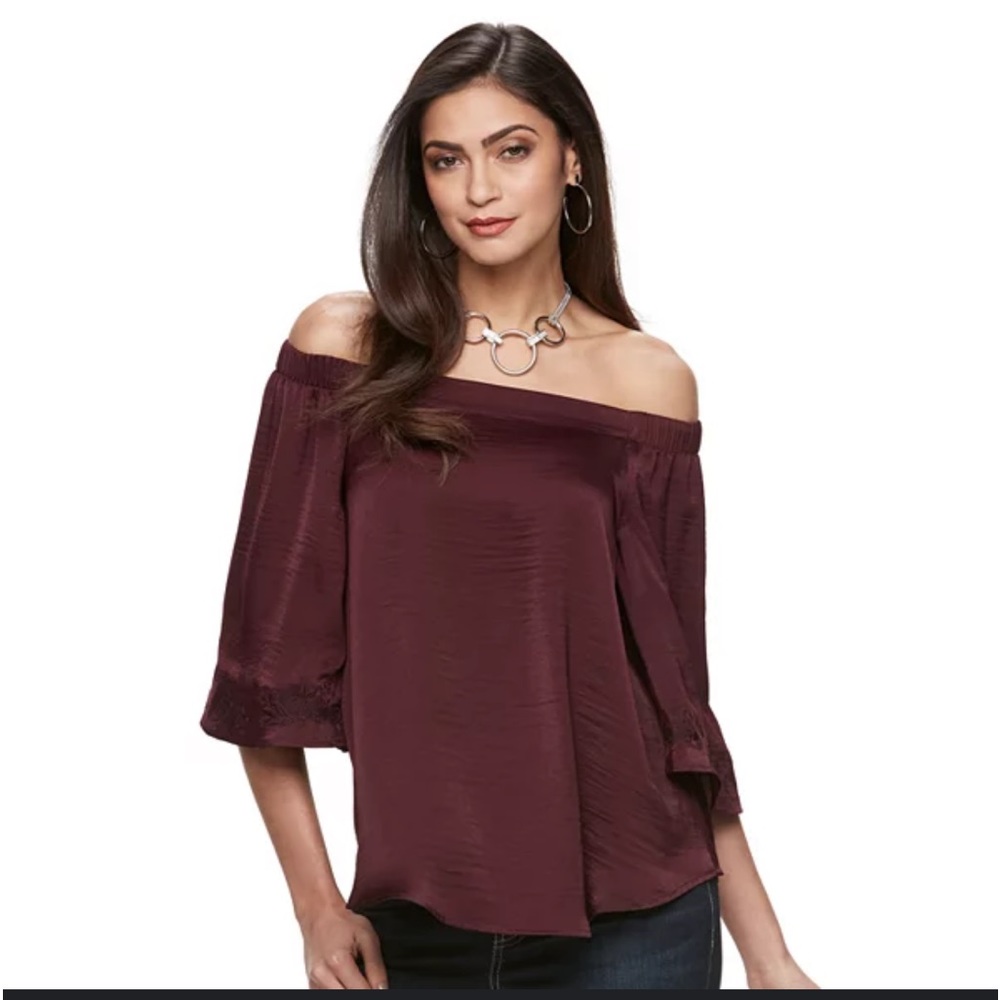 Jennifer Lopez Embroidered Off-the-Shoulder Top